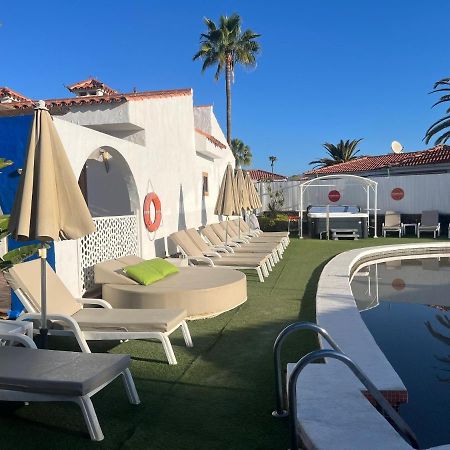 מספאלומס Rainbow Golf Bungalows, Gay Men-Only Resort מראה חיצוני תמונה