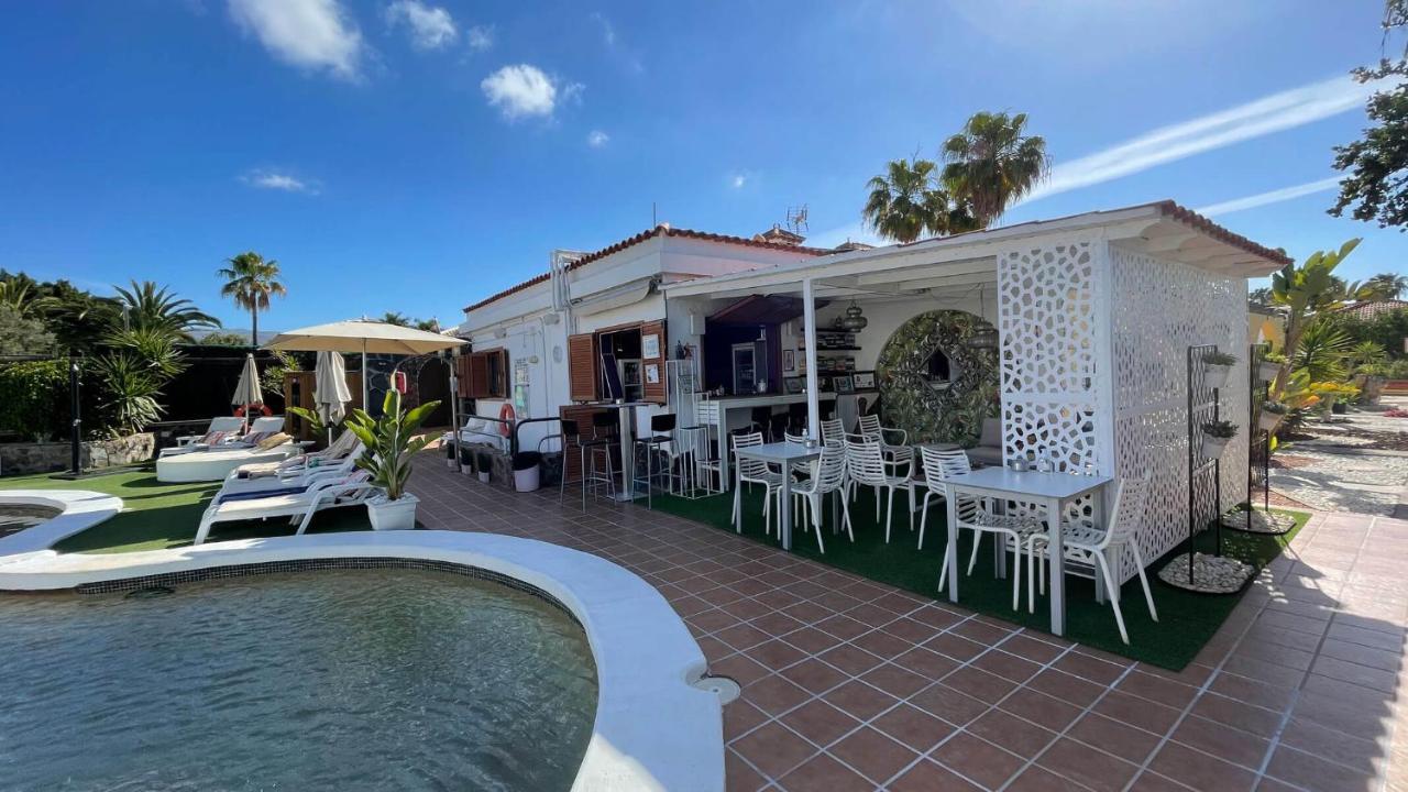 מספאלומס Rainbow Golf Bungalows, Gay Men-Only Resort מראה חיצוני תמונה
