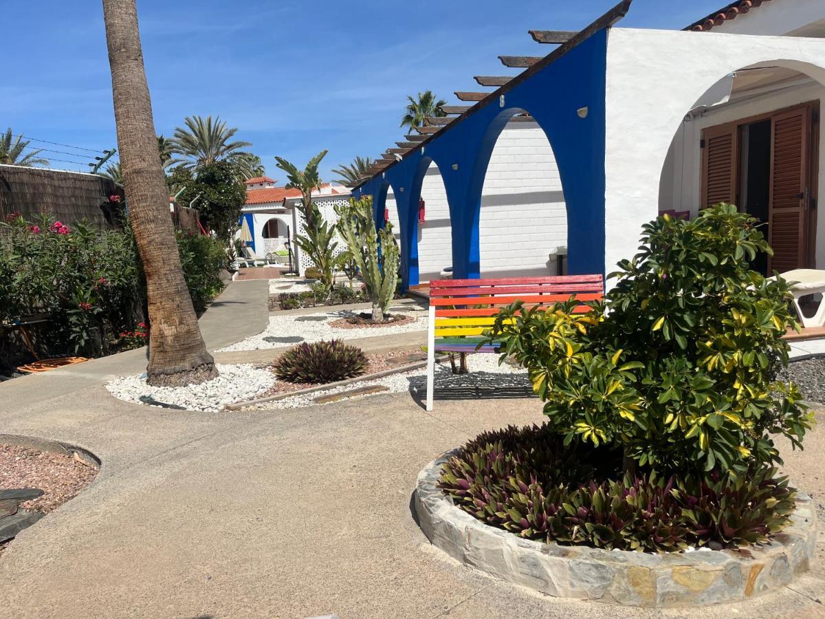 מספאלומס Rainbow Golf Bungalows, Gay Men-Only Resort מראה חיצוני תמונה